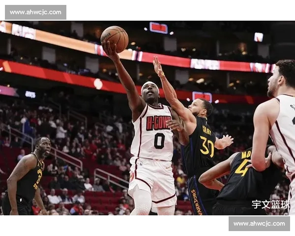 火箭与勇士强强对话引爆NBA赛场焦点大战全面解析攻防博弈与胜负关键看点 火箭与勇士强强对话引爆NBA赛场焦点大战全面解析攻防博弈与胜负关键看点